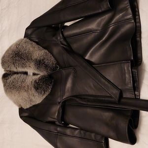 Ladies size xl leather and fox fur coat. Studio design exclusive new york.
